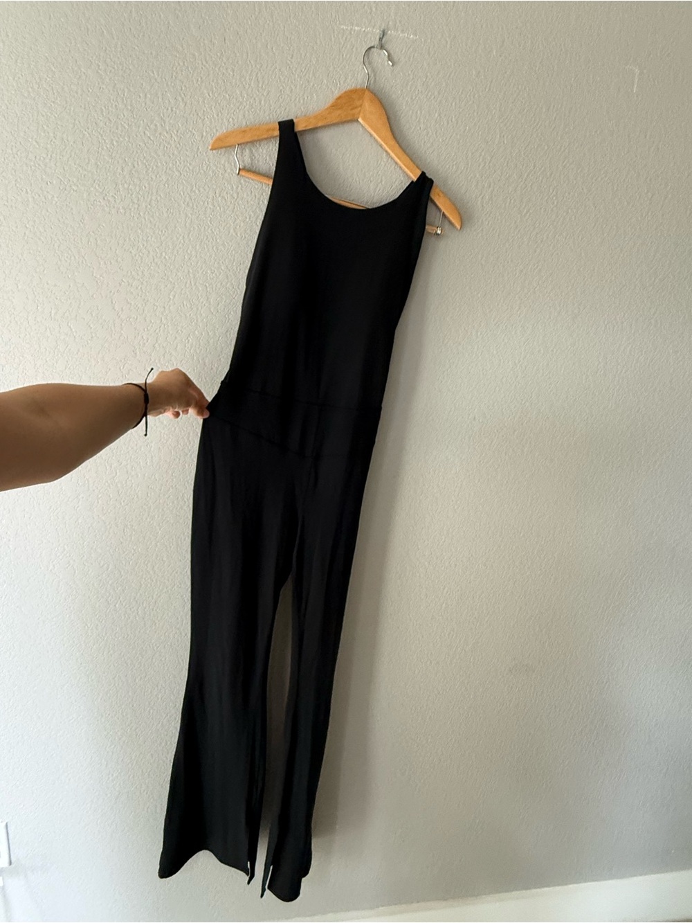 JoyLab Black Sleeveless Wide-Leg Jumpsuit with Scoop Neck and Cross Back